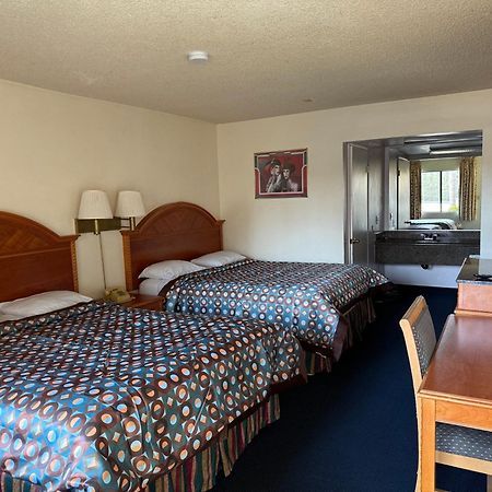 Fiesta Inn Los Angeles - Белл-Гарденс Екстер'єр фото
